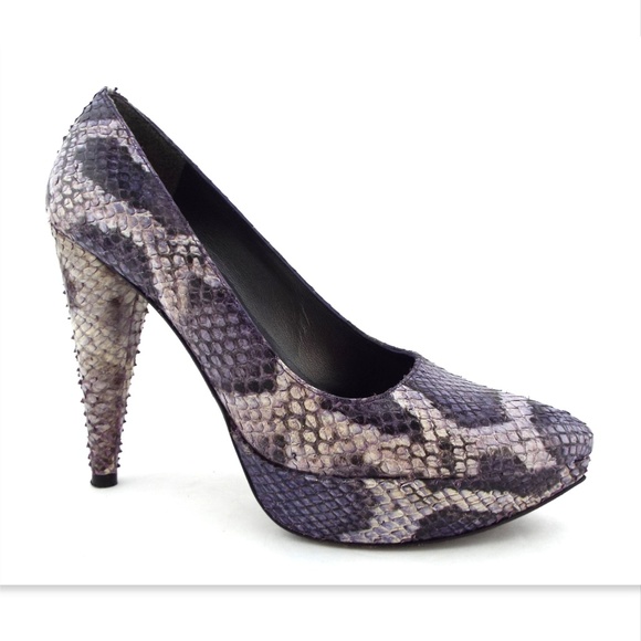 STUART WEITZMAN Purple Snake Platform Pumps 5.5 - Picture 1 of 7